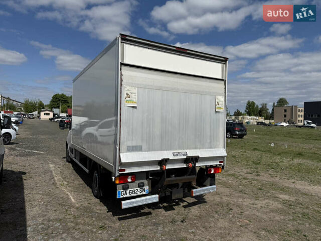 Білий Рено Мастєр, об'ємом двигуна 2.3 л та пробігом 218 тис. км за 22400 $, фото 4 на Automoto.ua