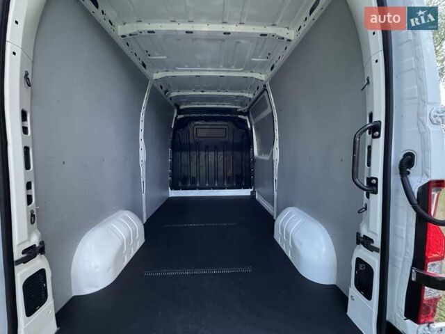 Білий Рено Мастєр, об'ємом двигуна 2.3 л та пробігом 254 тис. км за 17900 $, фото 27 на Automoto.ua
