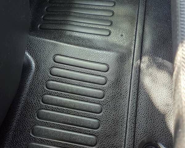Білий Рено Мастєр, об'ємом двигуна 2.3 л та пробігом 125 тис. км за 21400 $, фото 32 на Automoto.ua
