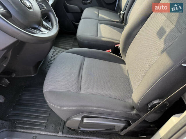 Білий Рено Мастєр, об'ємом двигуна 0 л та пробігом 194 тис. км за 19500 $, фото 15 на Automoto.ua