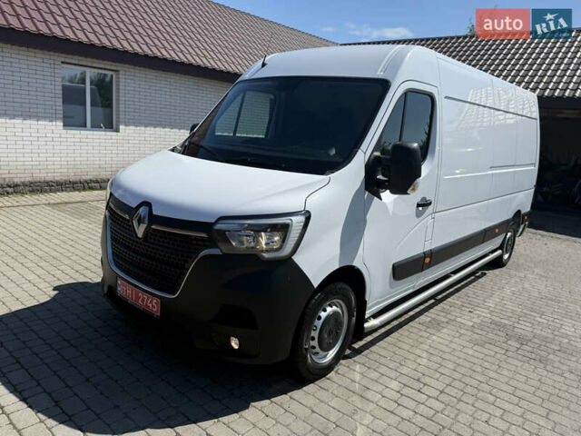 Белый Рено Мастер, объемом двигателя 2.3 л и пробегом 225 тыс. км за 23750 $, фото 1 на Automoto.ua