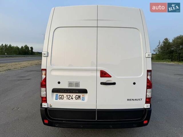 Белый Рено Мастер, объемом двигателя 2.3 л и пробегом 260 тыс. км за 20500 $, фото 9 на Automoto.ua