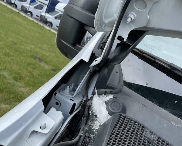 Белый Рено Мастер, объемом двигателя 2.3 л и пробегом 167 тыс. км за 19500 $, фото 21 на Automoto.ua