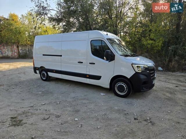 Белый Рено Мастер, объемом двигателя 2.3 л и пробегом 158 тыс. км за 20900 $, фото 1 на Automoto.ua
