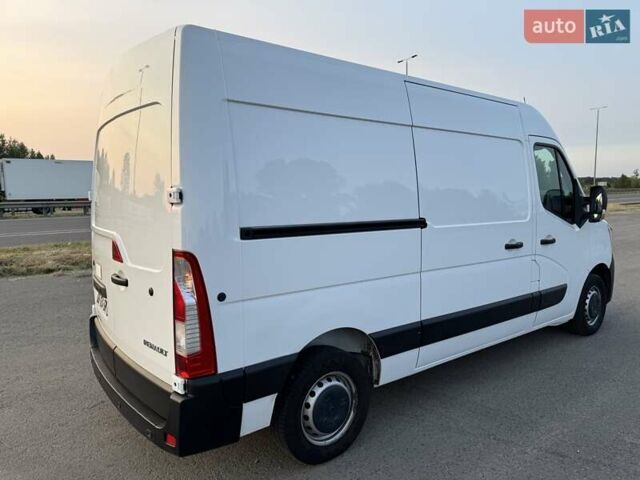 Белый Рено Мастер, объемом двигателя 2.3 л и пробегом 260 тыс. км за 20500 $, фото 7 на Automoto.ua