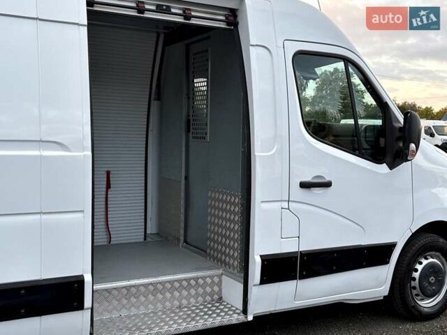 Білий Рено Мастєр, об'ємом двигуна 2.3 л та пробігом 173 тис. км за 15500 $, фото 12 на Automoto.ua
