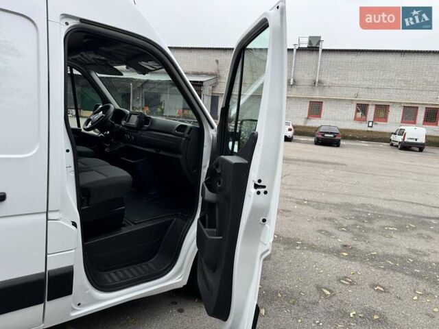 Білий Рено Мастєр, об'ємом двигуна 2.3 л та пробігом 138 тис. км за 20800 $, фото 19 на Automoto.ua
