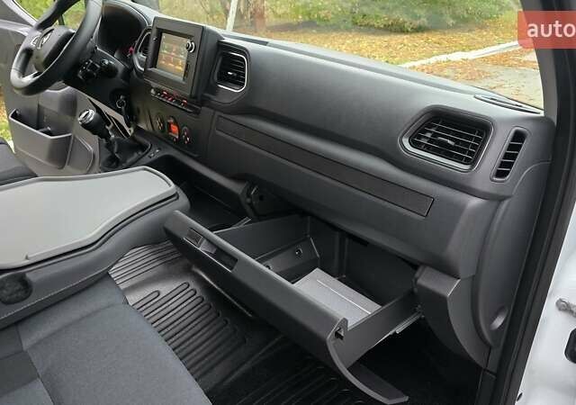 Білий Рено Мастєр, об'ємом двигуна 2.3 л та пробігом 193 тис. км за 21500 $, фото 39 на Automoto.ua