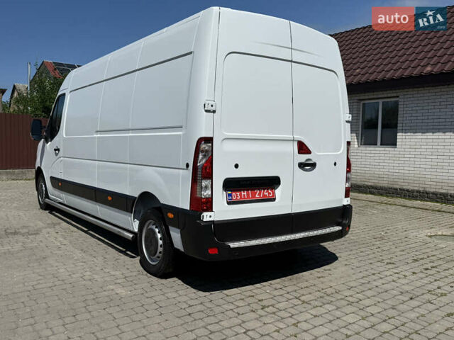 Белый Рено Мастер, объемом двигателя 2.3 л и пробегом 225 тыс. км за 23750 $, фото 135 на Automoto.ua