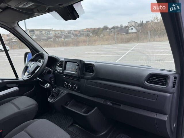 Белый Рено Мастер, объемом двигателя 2.3 л и пробегом 112 тыс. км за 21900 $, фото 83 на Automoto.ua