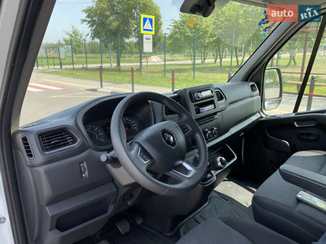 Белый Рено Мастер, объемом двигателя 2.3 л и пробегом 350 тыс. км за 18500 $, фото 29 на Automoto.ua