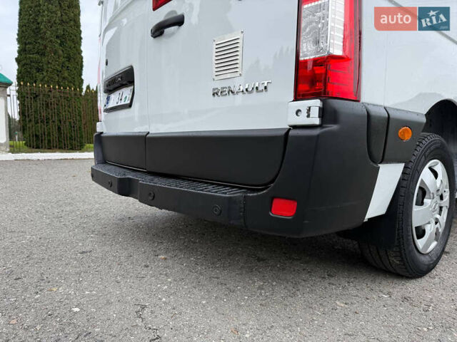 Белый Рено Мастер, объемом двигателя 2.3 л и пробегом 138 тыс. км за 25800 $, фото 24 на Automoto.ua