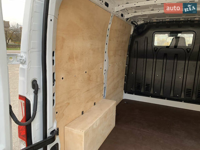 Белый Рено Мастер, объемом двигателя 2.3 л и пробегом 242 тыс. км за 16800 $, фото 26 на Automoto.ua