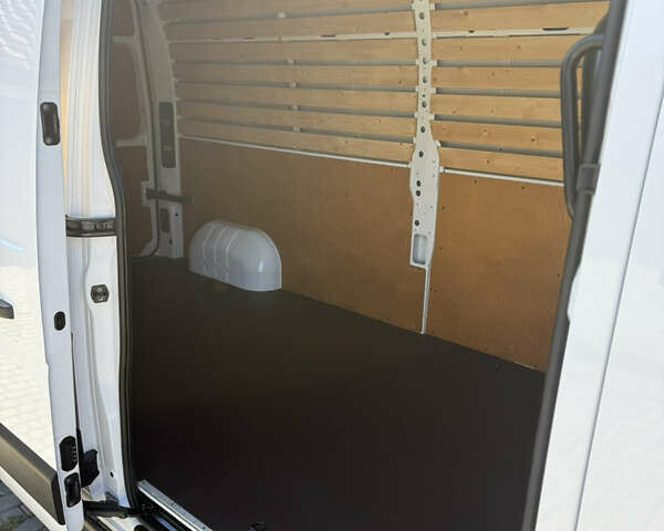 Белый Рено Мастер, объемом двигателя 2.3 л и пробегом 225 тыс. км за 23750 $, фото 97 на Automoto.ua