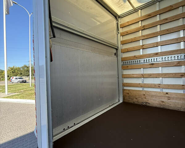 Білий Рено Мастєр, об'ємом двигуна 0 л та пробігом 152 тис. км за 26300 $, фото 75 на Automoto.ua