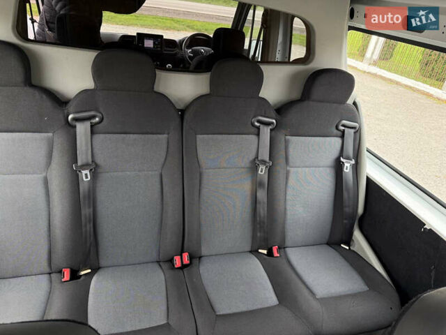 Белый Рено Мастер, объемом двигателя 2.3 л и пробегом 138 тыс. км за 25800 $, фото 50 на Automoto.ua