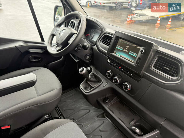 Белый Рено Мастер, объемом двигателя 2.3 л и пробегом 226 тыс. км за 22800 $, фото 49 на Automoto.ua