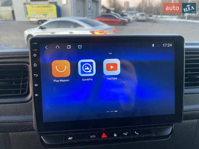 Белый Рено Мастер, объемом двигателя 2.3 л и пробегом 235 тыс. км за 21999 $, фото 72 на Automoto.ua