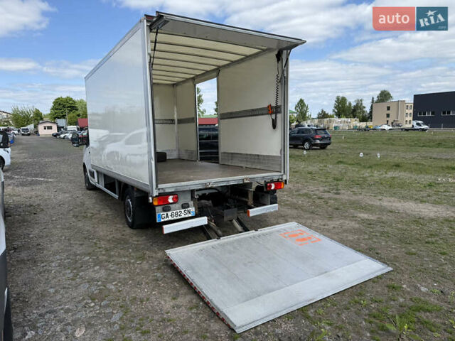 Білий Рено Мастєр, об'ємом двигуна 2.3 л та пробігом 218 тис. км за 22400 $, фото 21 на Automoto.ua