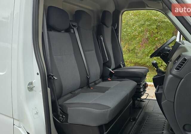 Білий Рено Мастєр, об'ємом двигуна 2.3 л та пробігом 193 тис. км за 21500 $, фото 29 на Automoto.ua