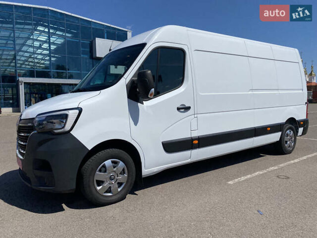 Белый Рено Мастер, объемом двигателя 2.3 л и пробегом 206 тыс. км за 18900 $, фото 3 на Automoto.ua