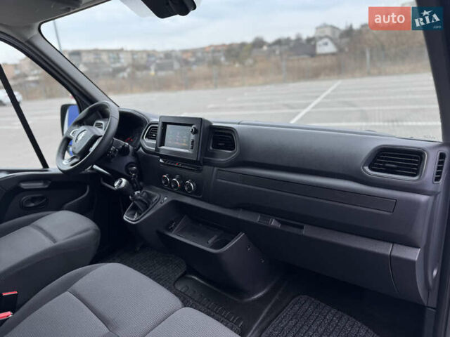 Белый Рено Мастер, объемом двигателя 2.3 л и пробегом 112 тыс. км за 21900 $, фото 75 на Automoto.ua