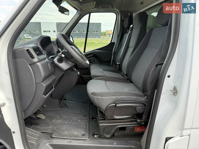 Білий Рено Мастєр, об'ємом двигуна 2.3 л та пробігом 218 тис. км за 22400 $, фото 28 на Automoto.ua