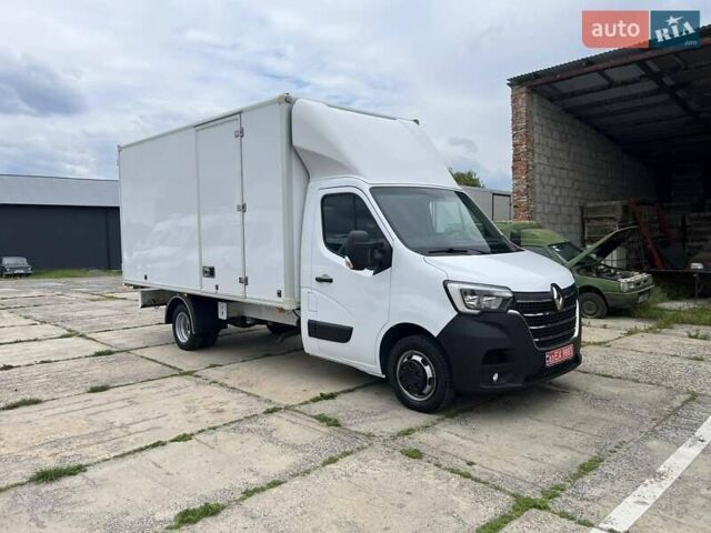 Белый Рено Мастер, объемом двигателя 2.3 л и пробегом 373 тыс. км за 24500 $, фото 5 на Automoto.ua