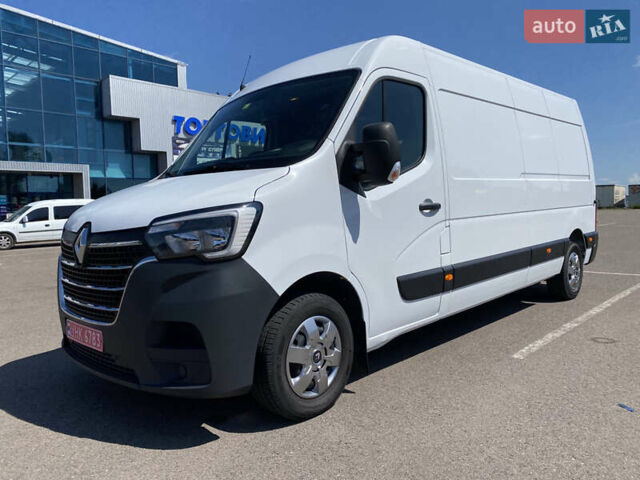 Белый Рено Мастер, объемом двигателя 2.3 л и пробегом 206 тыс. км за 18900 $, фото 1 на Automoto.ua