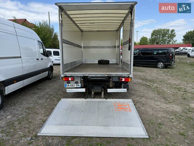 Белый Рено Мастер, объемом двигателя 2.3 л и пробегом 218 тыс. км за 22700 $, фото 15 на Automoto.ua