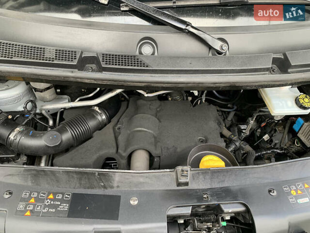 Белый Рено Мастер, объемом двигателя 2.3 л и пробегом 242 тыс. км за 16800 $, фото 51 на Automoto.ua