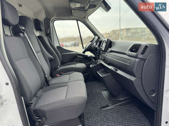 Белый Рено Мастер, объемом двигателя 2.3 л и пробегом 112 тыс. км за 21900 $, фото 72 на Automoto.ua