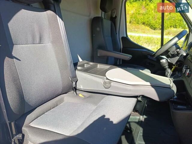 Білий Рено Мастєр, об'ємом двигуна 2.3 л та пробігом 245 тис. км за 18800 $, фото 23 на Automoto.ua