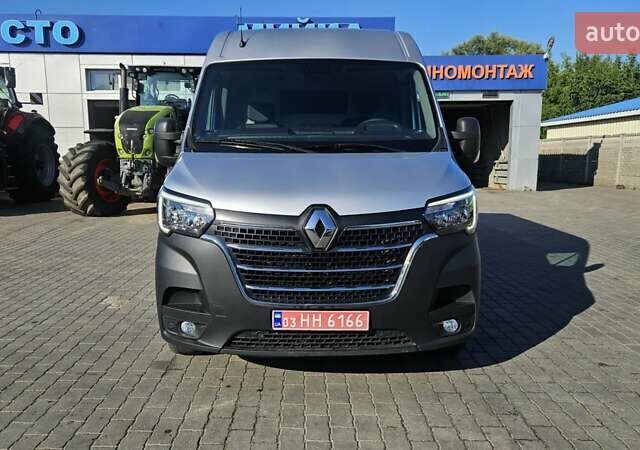Белый Рено Мастер, объемом двигателя 2.3 л и пробегом 248 тыс. км за 19300 $, фото 1 на Automoto.ua