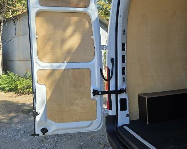 Білий Рено Мастєр, об'ємом двигуна 2.3 л та пробігом 125 тис. км за 21400 $, фото 41 на Automoto.ua