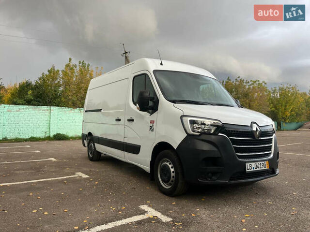 Белый Рено Мастер, объемом двигателя 2.3 л и пробегом 171 тыс. км за 18800 $, фото 4 на Automoto.ua