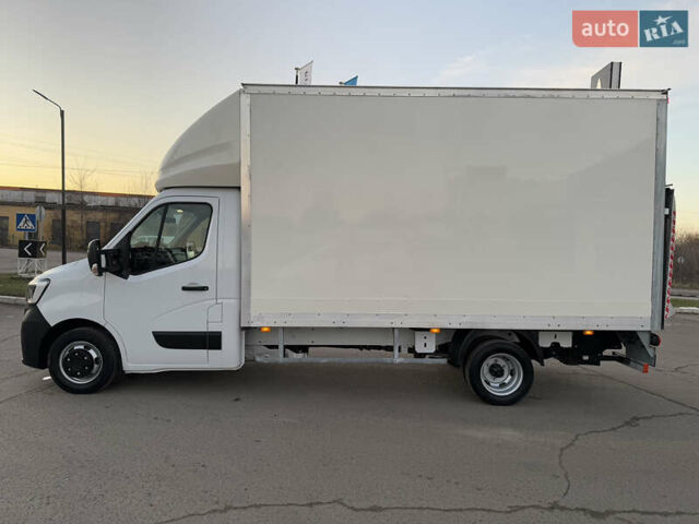 Белый Рено Мастер, объемом двигателя 2.3 л и пробегом 191 тыс. км за 26500 $, фото 7 на Automoto.ua