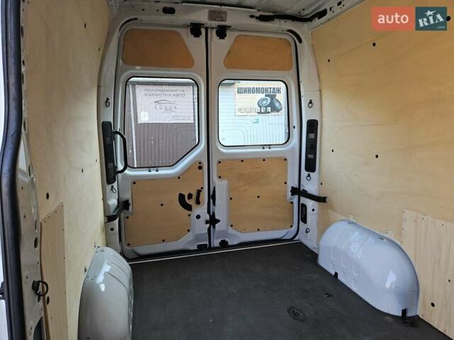 Білий Рено Мастєр, об'ємом двигуна 0 л та пробігом 269 тис. км за 18500 $, фото 43 на Automoto.ua