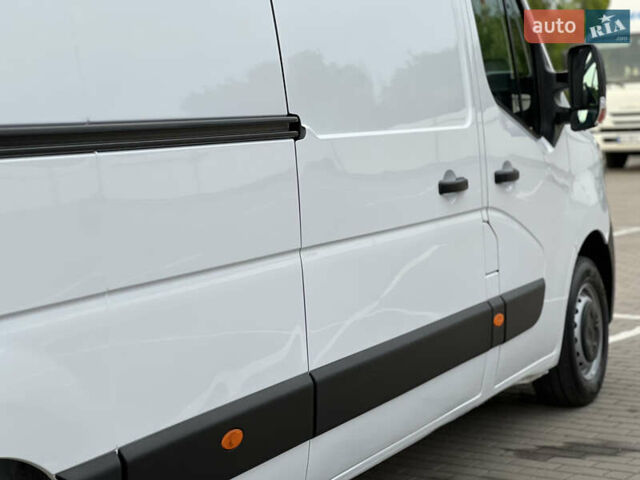 Білий Рено Мастєр, об'ємом двигуна 2.3 л та пробігом 180 тис. км за 22600 $, фото 58 на Automoto.ua