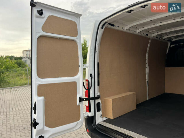 Білий Рено Мастєр, об'ємом двигуна 2.3 л та пробігом 180 тис. км за 22600 $, фото 75 на Automoto.ua