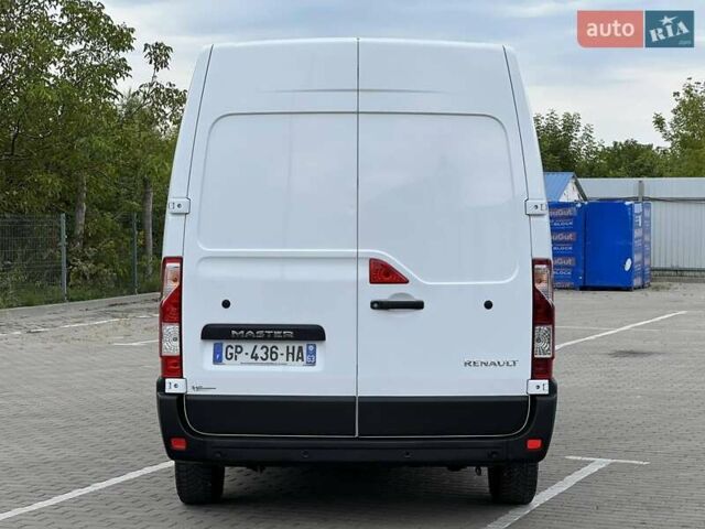 Белый Рено Мастер, объемом двигателя 2.3 л и пробегом 194 тыс. км за 21900 $, фото 16 на Automoto.ua