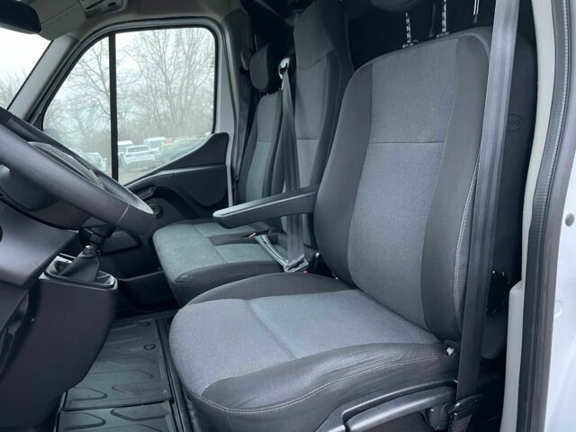 Білий Рено Мастєр, об'ємом двигуна 2.3 л та пробігом 227 тис. км за 24155 $, фото 11 на Automoto.ua