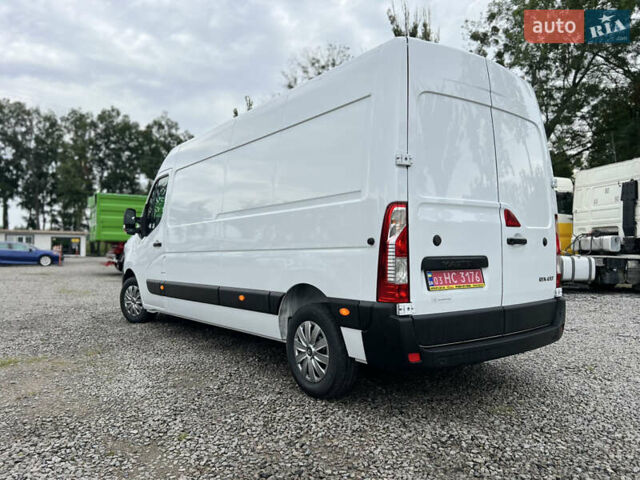 Белый Рено Мастер, объемом двигателя 2.3 л и пробегом 215 тыс. км за 23500 $, фото 1 на Automoto.ua