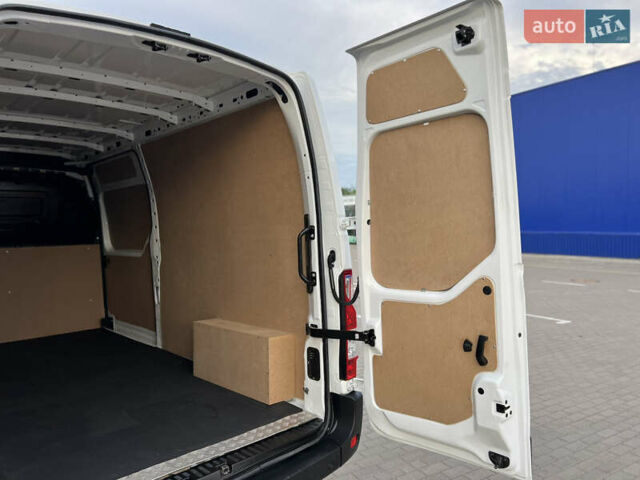Білий Рено Мастєр, об'ємом двигуна 2.3 л та пробігом 180 тис. км за 22600 $, фото 76 на Automoto.ua