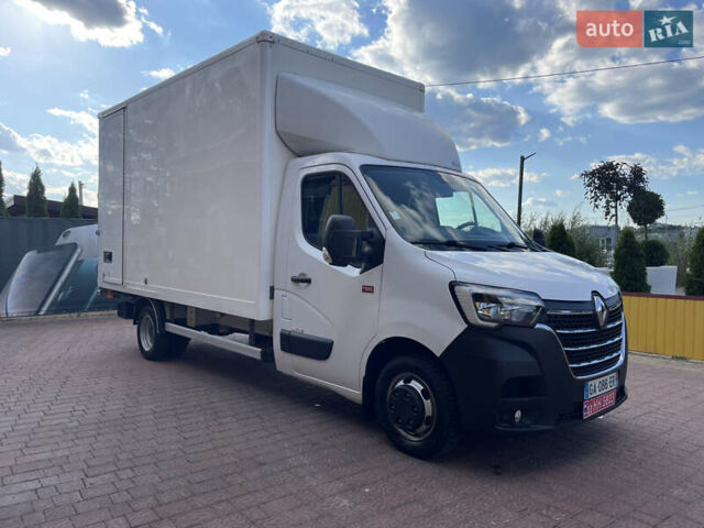 Белый Рено Мастер, объемом двигателя 2.3 л и пробегом 142 тыс. км за 27400 $, фото 2 на Automoto.ua