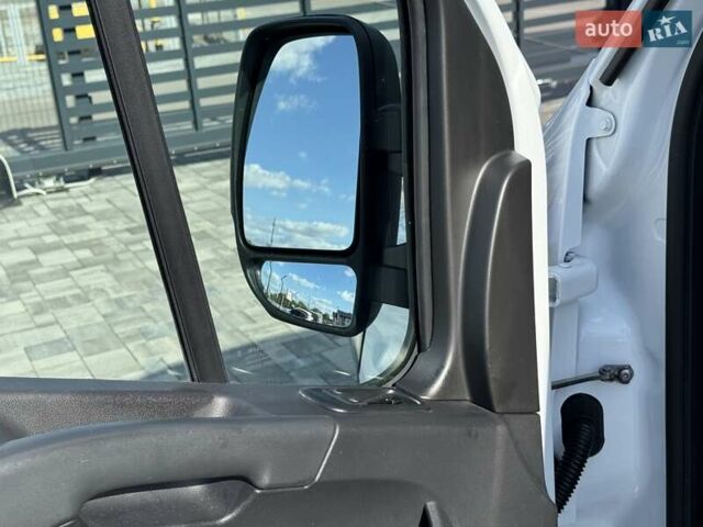 Белый Рено Мастер, объемом двигателя 2.3 л и пробегом 150 тыс. км за 24500 $, фото 13 на Automoto.ua