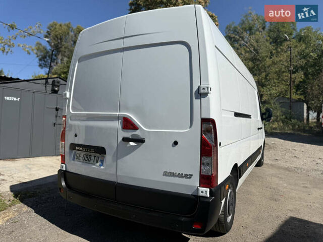 Білий Рено Мастєр, об'ємом двигуна 2.3 л та пробігом 105 тис. км за 25300 $, фото 89 на Automoto.ua