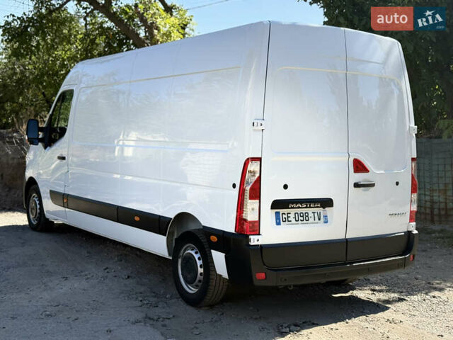 Білий Рено Мастєр, об'ємом двигуна 2.3 л та пробігом 105 тис. км за 25300 $, фото 25 на Automoto.ua