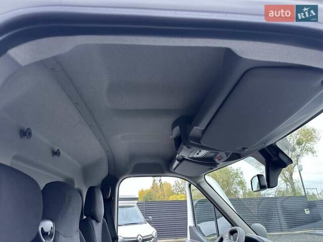 Білий Рено Мастєр, об'ємом двигуна 2.3 л та пробігом 235 тис. км за 21600 $, фото 60 на Automoto.ua