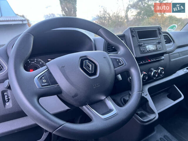 Белый Рено Мастер, объемом двигателя 2.3 л и пробегом 144 тыс. км за 23200 $, фото 35 на Automoto.ua